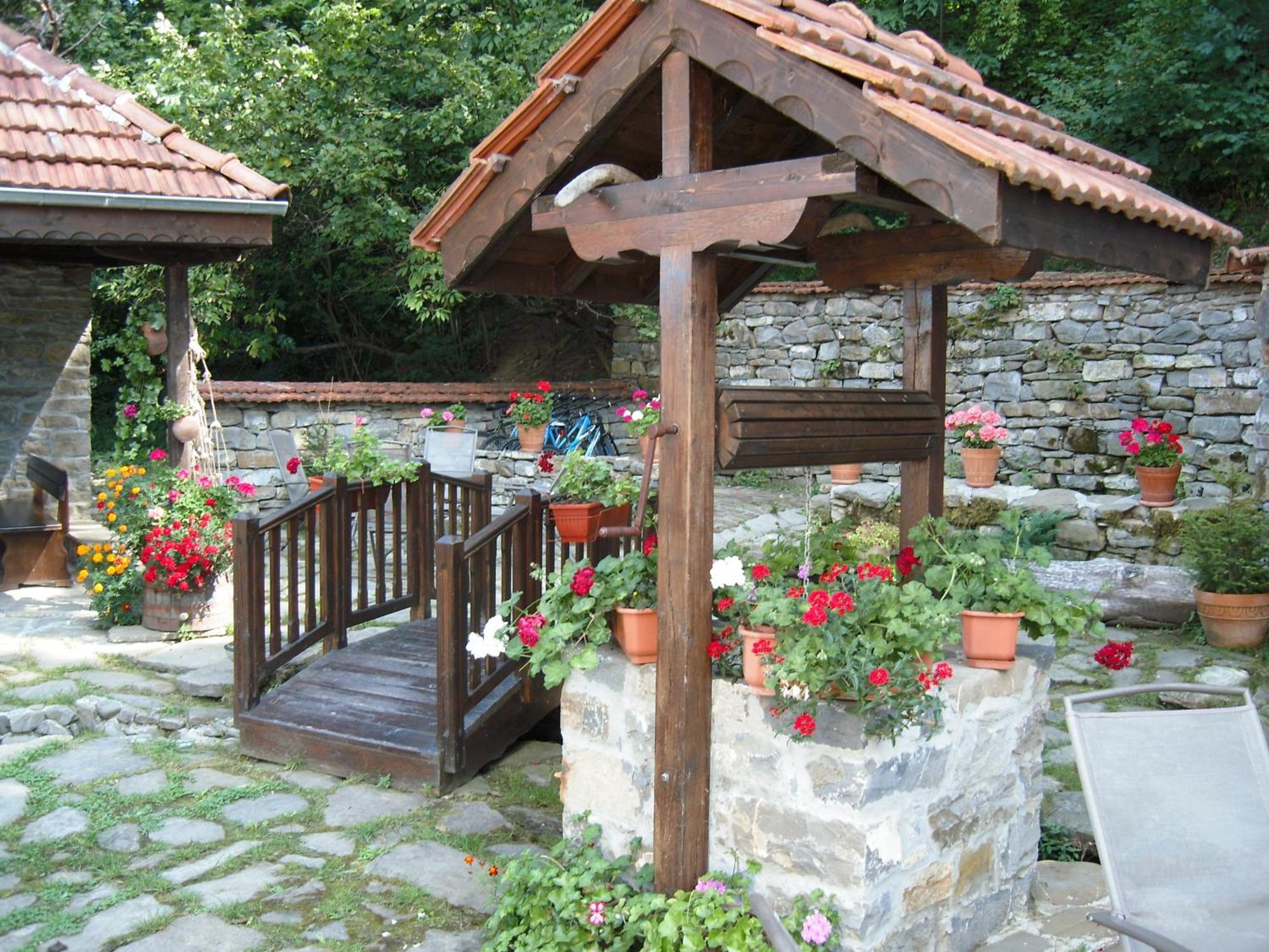 Family Hotel Bile Белі-Осум Екстер'єр фото